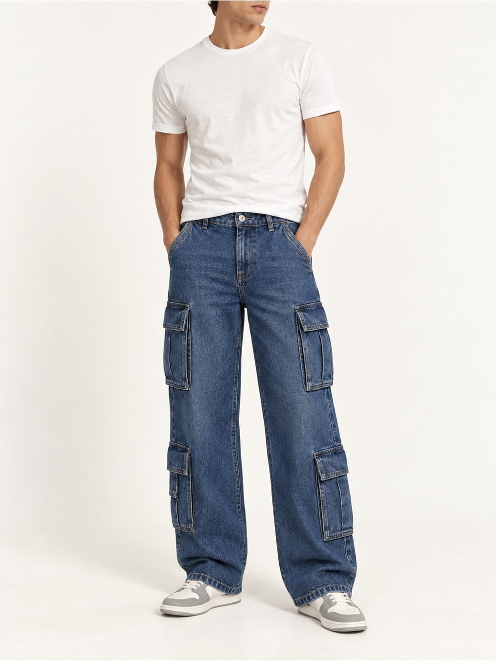 Bershka Men’s Cargo Jeans Size 28 Relaxed Straight Utility Denimi